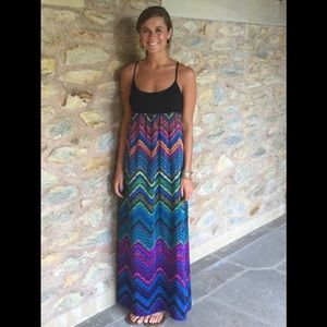 Alice & Trixie Phoebe Maxi Dress - Size Medium